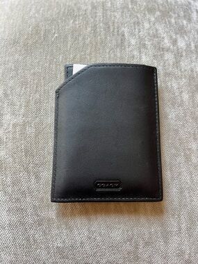 1999 Coach Black Smooth Leather Card Holder with Mirror and Original Booklet